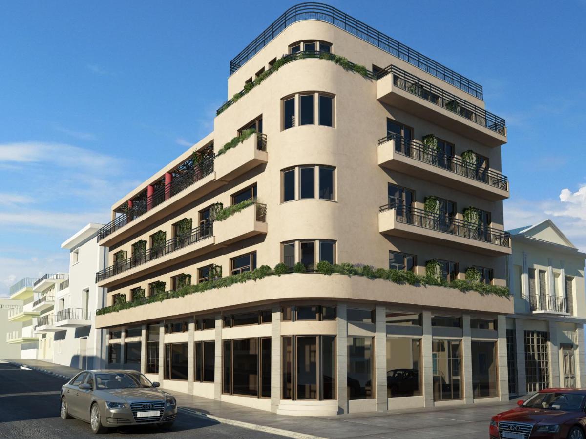Royalty Hotel